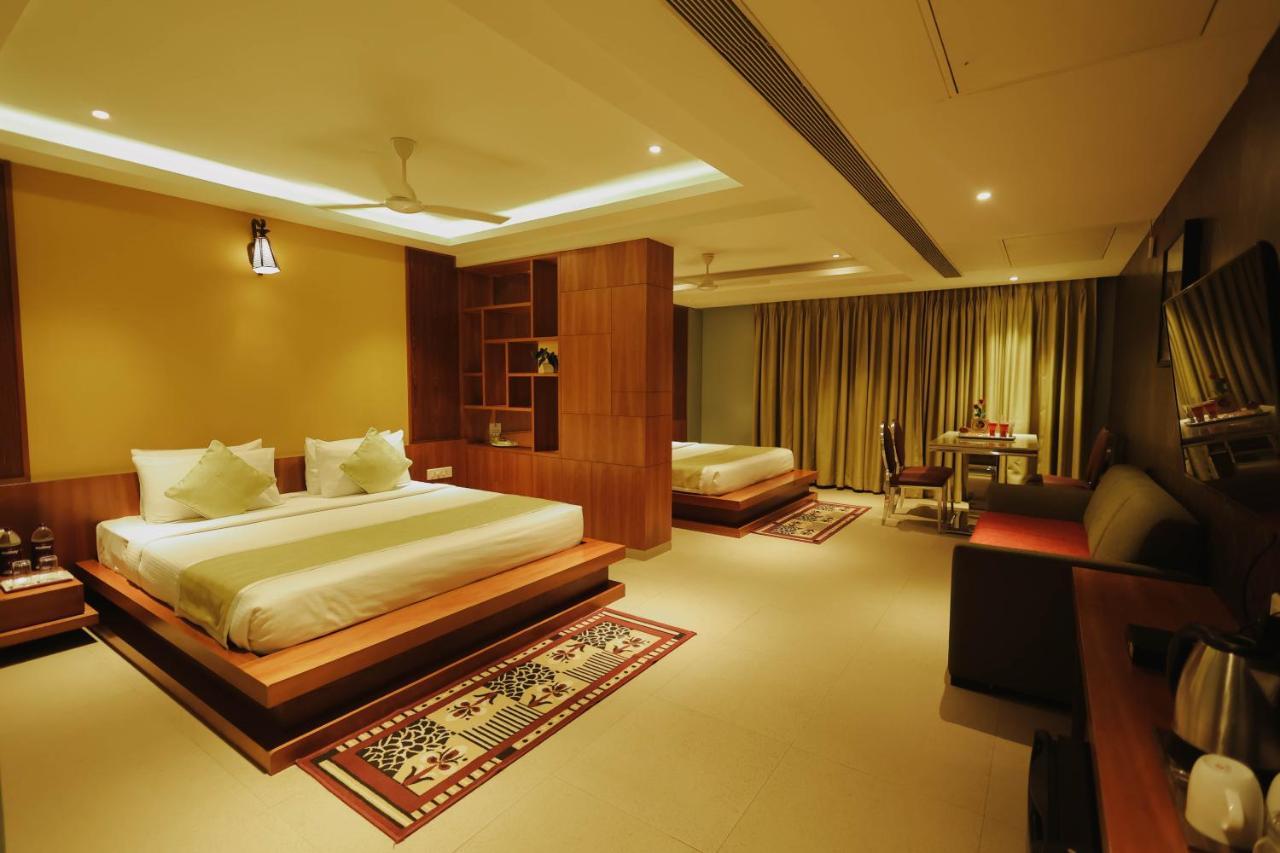 Shamrock Greens By Jardin Hotels Dharmpura Exterior foto